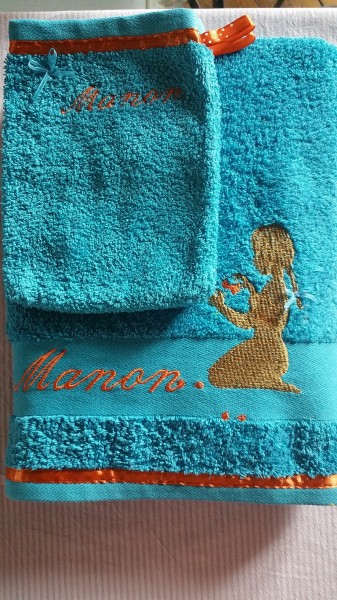 broderie sur sortie de bain